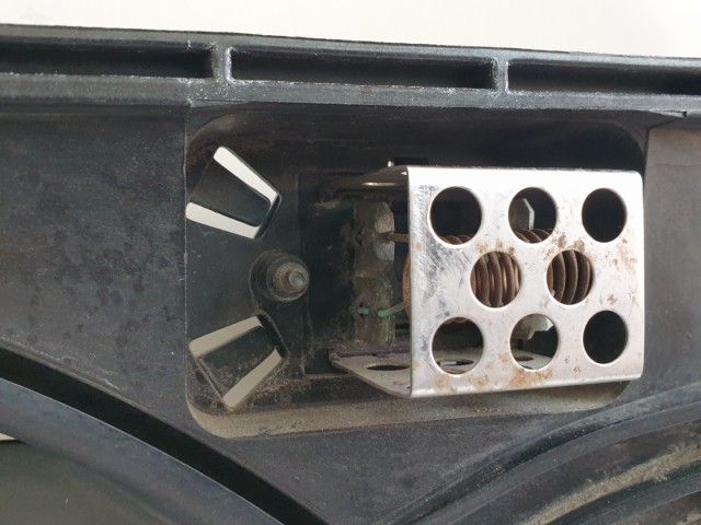 512493 Nissan Qashqai 2013, Hűtőventilátor, Kompletten.