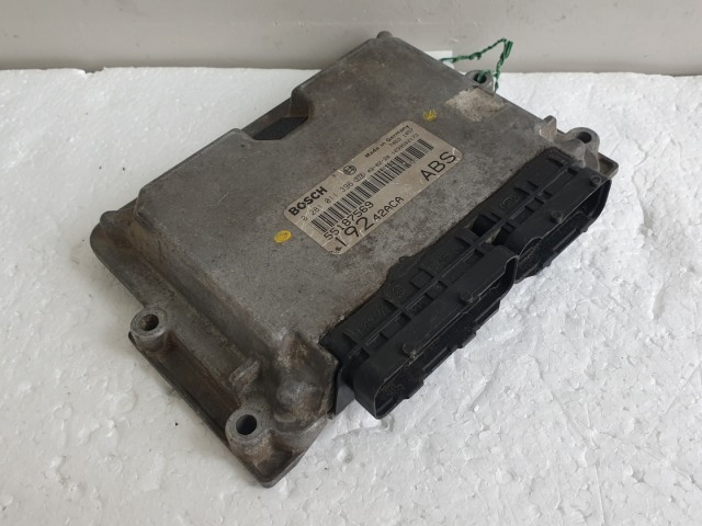 512338 Fiat Stilo 1.9 Jtd, Motorvezérlő, 55187569, 0281011396. Ecu.