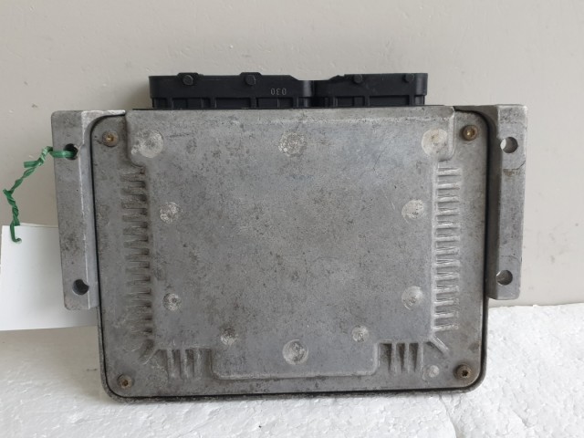 512344 Fiat Stilo 1.9 Jtd, 2002, Motorvezérlő, 73501236, 0281010738. Ecu.