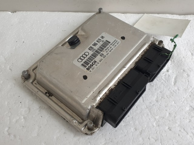 512346 Audi A4, 2003, Motorvezérlő, 038906019AN, 0281010094, Ecu, 