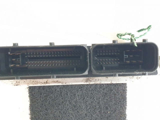 512346 Audi A4, 2003, Motorvezérlő, 038906019AN, 0281010094, Ecu, 