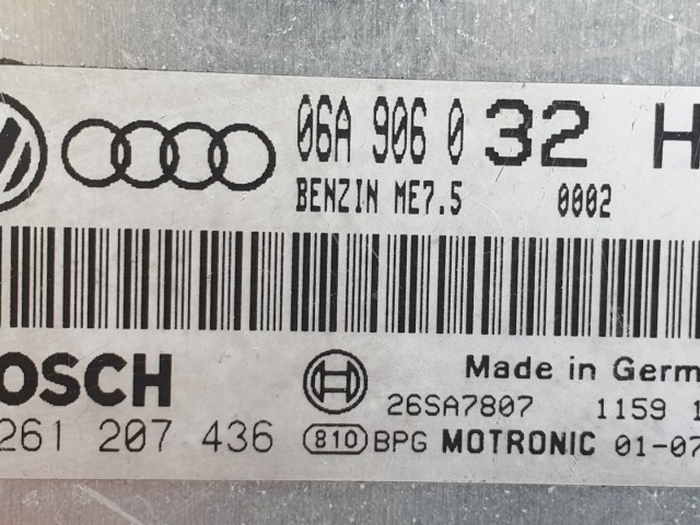 512348 Audi A3, 1.8 Turbó, Motorvezérlő, 06A906032, 0261207436, Ecu.