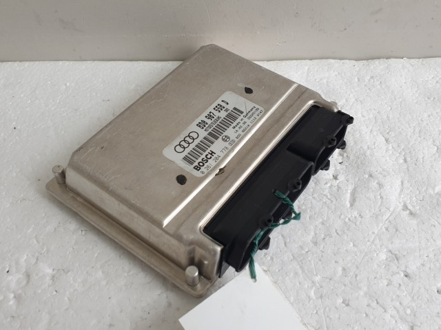 512350 Audi A4 1.8 Turbó, Motorvezérlő, 8D0907558D, 0261204778, Ecu.