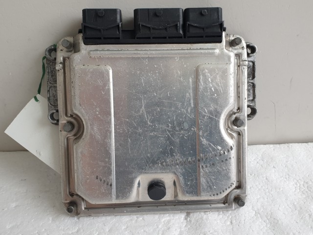512359 Citroen Xsara Picasso, Motorvezérlő, 9647693180, 0281011084.