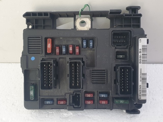 512530 Peugeot 206, Külső Biztosítéktábla, 9643498880, BSM B3, Siemens.