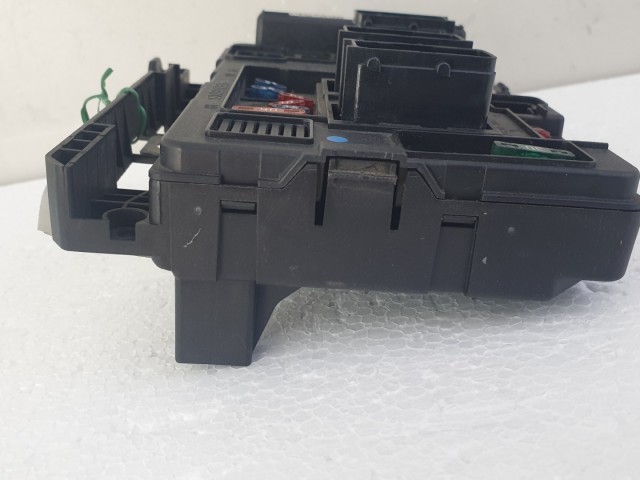 512530 Peugeot 206, Külső Biztosítéktábla, 9643498880, BSM B3, Siemens.