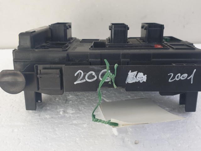 512530 Peugeot 206, Külső Biztosítéktábla, 9643498880, BSM B3, Siemens.