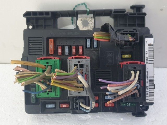 512531 Citroen Xsara,  Biztosítéktábla, 9650618480, BSM B3,  Siemens.