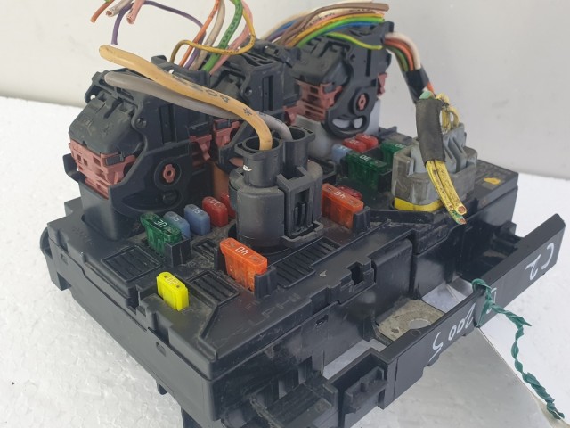 512532 Citroen C2, Külső Biztosítéktábla, 9659741880. BSM L04. Delphi.