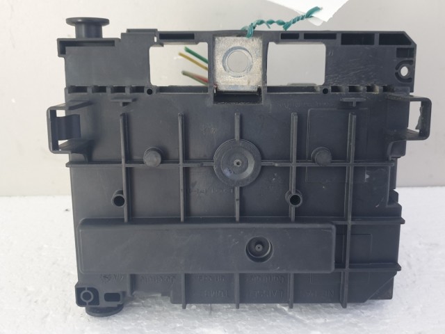 512534 Citroen C4 Picasso, Biztosítéktábla, 9664055680, BSM L08. Delphi.