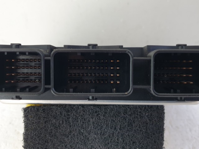 512537 Ford Focus C Max, 2007, Motorvezérlő, 8M51-12A650-LB. 0281011701.