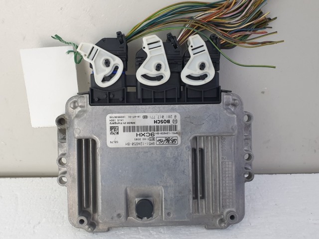 512538 Ford Focus 2010, Motorvezérlő, 9M51-12A650-BH. 0281017771.