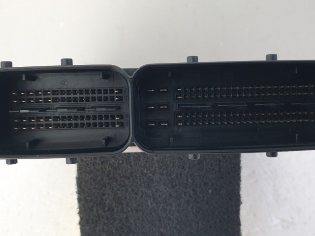 512539 Audi A4 2006, Motorvezérlő, 03G906016KP, 0281013292, Bosch.