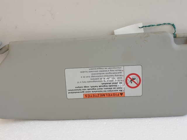 512557 Suzuki Ignis,  2006,  Bal Napellenző.