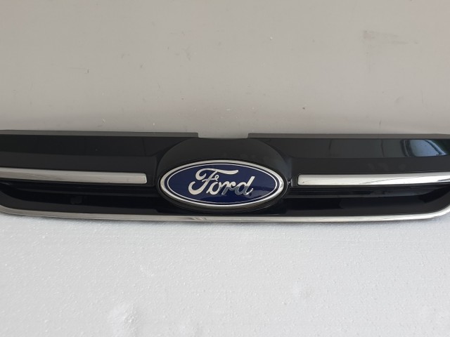 512560 Ford C-Max 2012, Hűtőrács, Díszrács,  AM51-R8200-B.