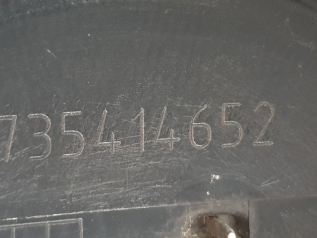 512562 Fiat Bravo 2, 2007, Hűtőrács, Díszrács, 735414652. Hűtőmaszk.