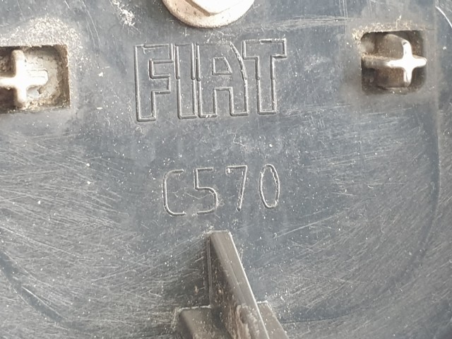 512562 Fiat Bravo 2, 2007, Hűtőrács, Díszrács, 735414652. Hűtőmaszk.