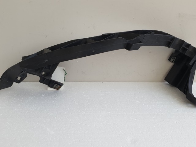 512564 Bmw 1 es, 2006, Jobb Első Fényszóró Tartó, 7120824.