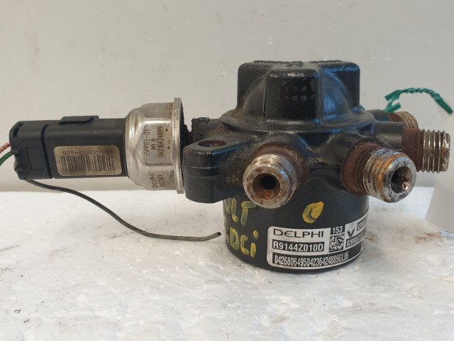 512634 Renault Megane 2, Közös Nyomócső, Szeleppel, 93077507A