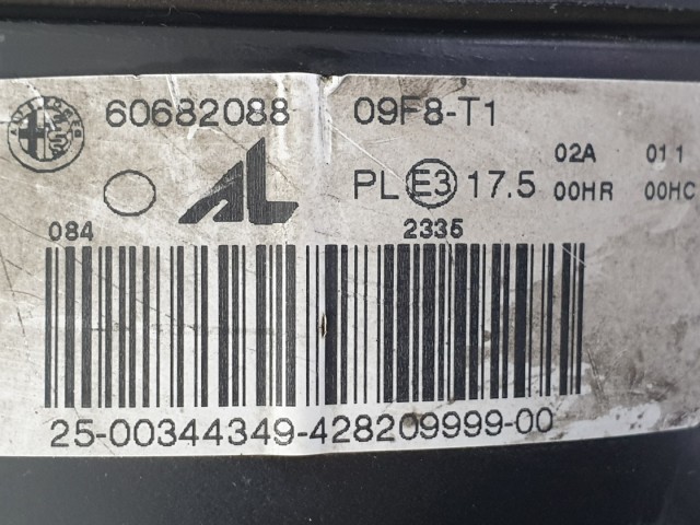 512638 Alfa Romeo 159, 2007, Jobb Projektoros Fényszóró. 60682088.