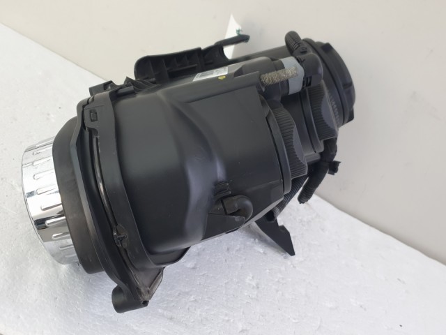 512639 Alfa Romeo 159, 2007, Jobb Projektoros Fényszóró. 60682088.