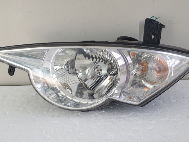 512642 SSangyong Actyon 2007, Bal Lámpa Fényszóró, 108-0605.