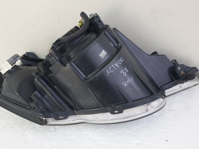 512642 SSangyong Actyon 2007, Bal Lámpa Fényszóró, 108-0605.