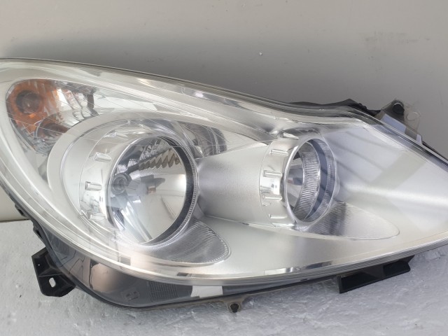 512644  Opel Corsa D, 2006, Jobb Első Fényszóró, Lámpa, 13186382.