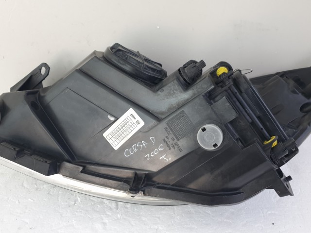 512644  Opel Corsa D, 2006, Jobb Első Fényszóró, Lámpa, 13186382.