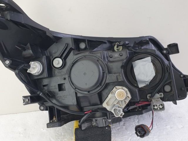 512645 Subaru Forester 2010, Bal Xenon Fényszóró, Lámpa, 1826.