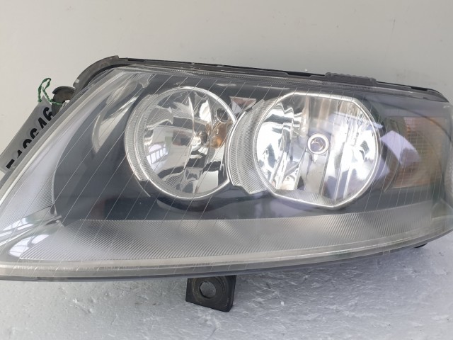 512646 Audi A6 C6, 2007, Bal Első Fényszóró, Lámpa, 4F0941003.
