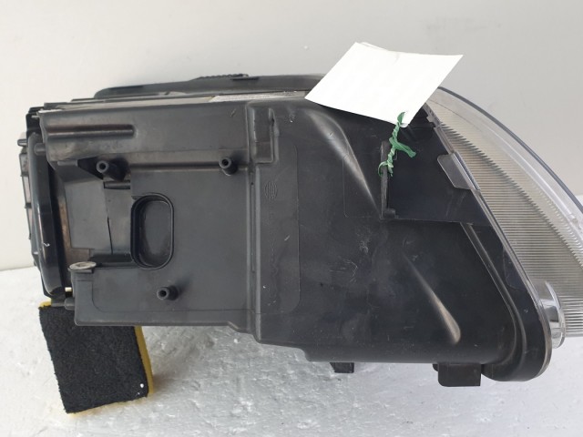 512646 Audi A6 C6, 2007, Bal Első Fényszóró, Lámpa, 4F0941003.