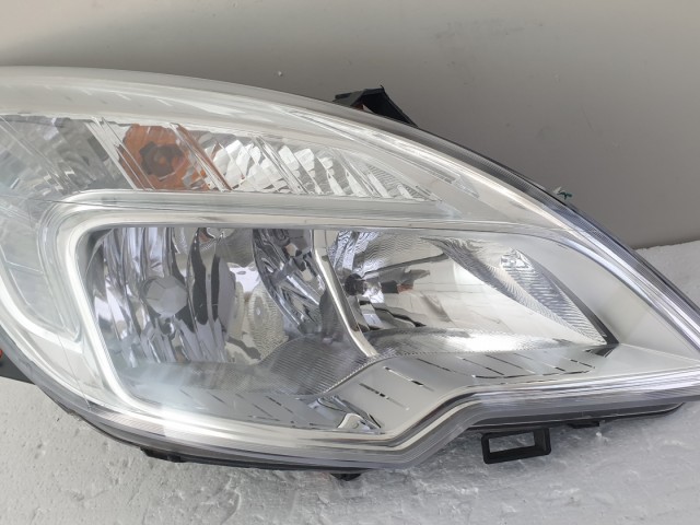512650 Opel Meriva B, 2012, Jobb Első Fényszóró, Lámpa, 13253630.