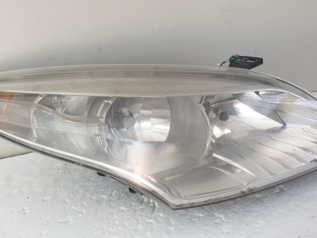 512651 Renault Megane 3, 2010, Jobb Első Fényszóró, 260100017R.