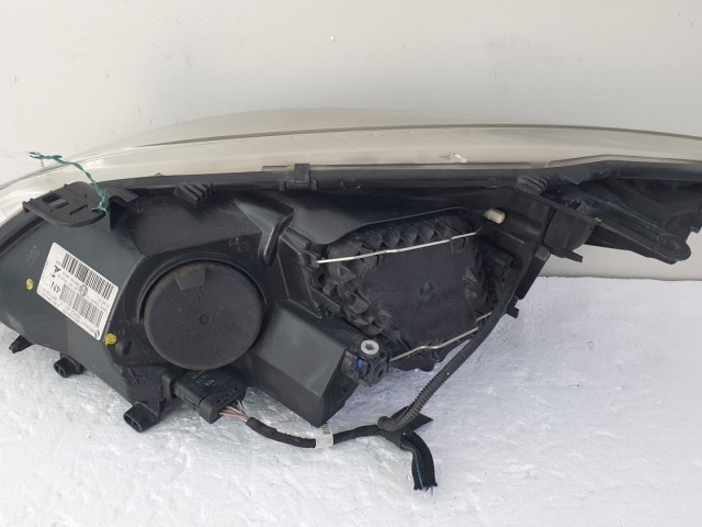 512651 Renault Megane 3, 2010, Jobb Első Fényszóró, 260100017R.