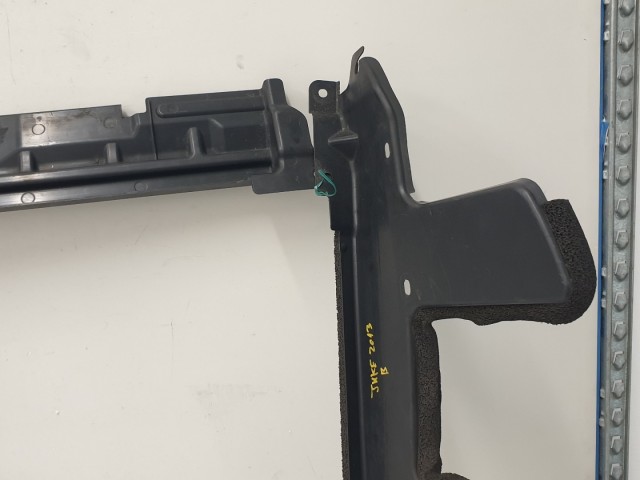 512655 Nissan Juke 2013 Benzin, Hűtőlégterelő, 62820BA60A. Légterelő.