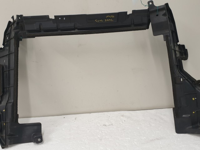 512655 Nissan Juke 2013 Benzin, Hűtőlégterelő, 62820BA60A. Légterelő.