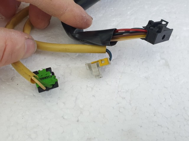 512659 Fiat Grande Punto, Evo Punto, Kormánykapcsoló, 3 Csati.