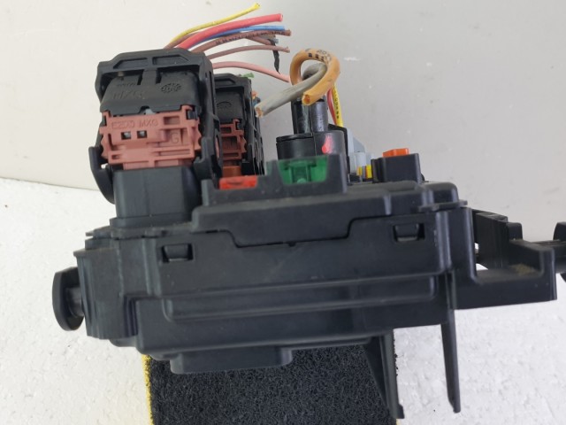 512664 Citroen C3, 2008, Biztosítéktábla, 9664997880, Bsm-00, R09, Valeo.