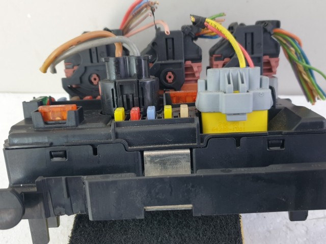 512664 Citroen C3, 2008, Biztosítéktábla, 9664997880, Bsm-00, R09, Valeo.