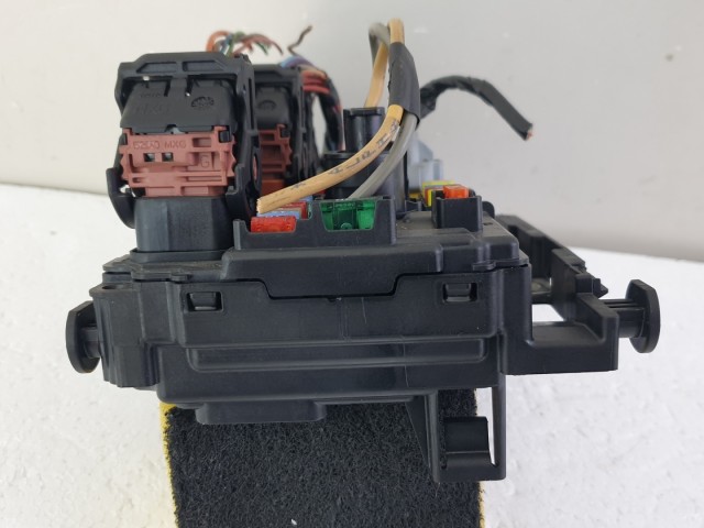 512666 Peugeot 207, 2009, Biztosítéktábla, 9664997880, Bsm-00, R09, Valeo.