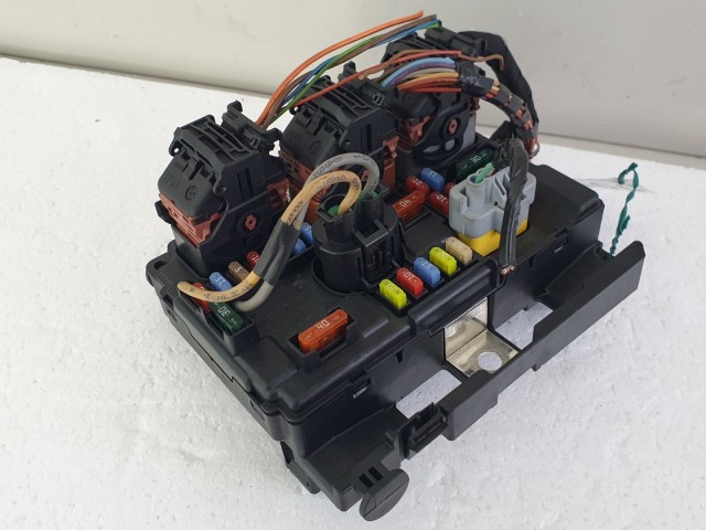 512666 Peugeot 207, 2009, Biztosítéktábla, 9664997880, Bsm-00, R09, Valeo.