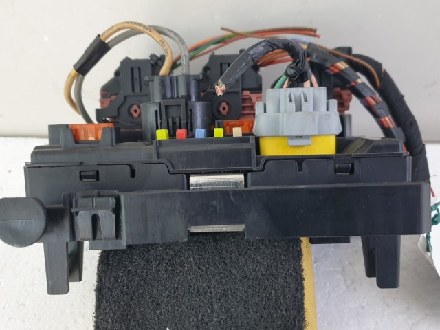 512666 Peugeot 207, 2009, Biztosítéktábla, 9664997880, Bsm-00, R09, Valeo.