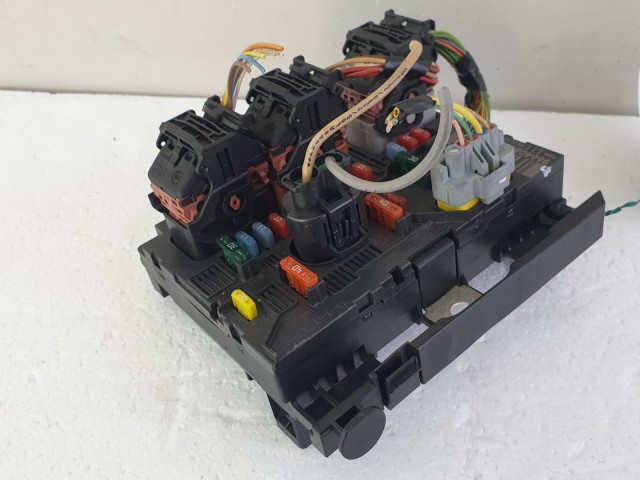 512668 Peugeot 207, Biztosítéktábla, 9664055780, Bsm L11, Delphi.