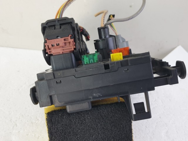 512668 Peugeot 207, Biztosítéktábla, 9664055780, Bsm L11, Delphi.