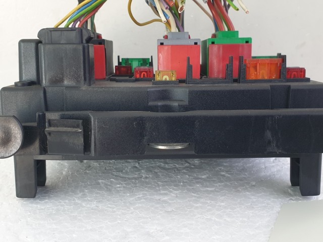 512670 Peugeot 206, Biztosítéktábla, 9646405280, Bsm B3, Delphi.