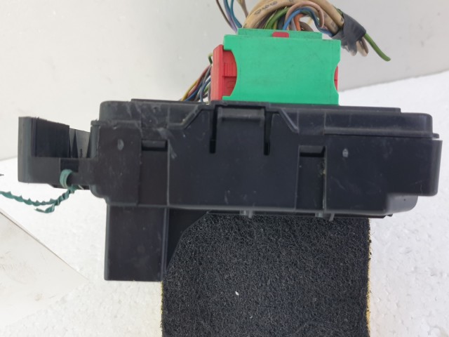 512671 Citroen C2, Biztosítéktábla, 9643498780 Bsm-B4, Siemens.