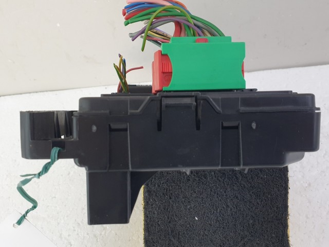 512672 Peugeot 206, Biztosítéktábla, 9643498880 Bsm-B3, Siemens.