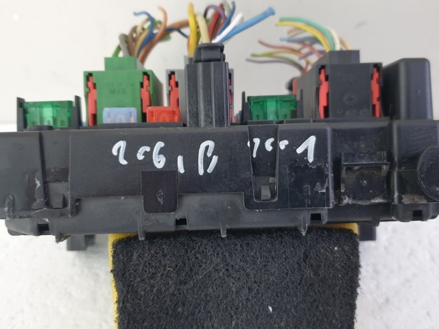 512673 Peugeot 206, Biztosítéktábla, 9657608780 Bsm B3, Delphi.