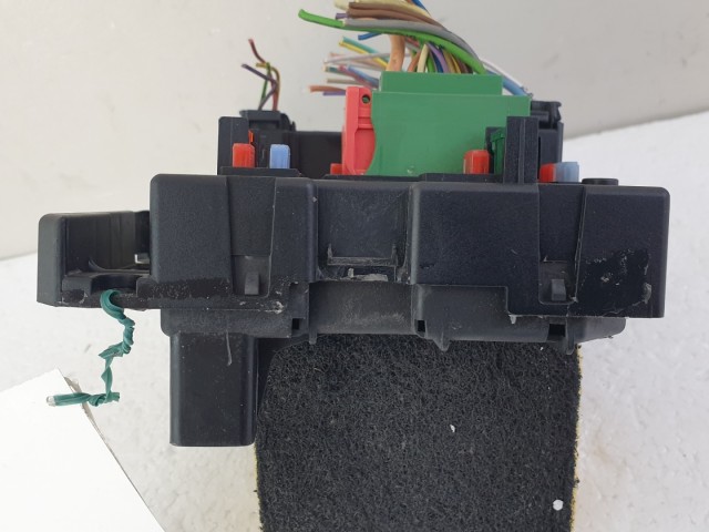 512673 Peugeot 206, Biztosítéktábla, 9657608780 Bsm B3, Delphi.